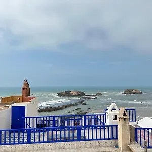 With A Sea View Nocleg ze śniadaniem As-Suwajra